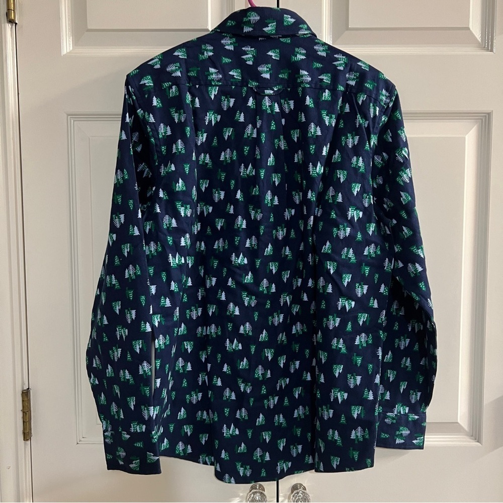 Lands’ End NWOT button down M long sleeve blue flannel winter Christmas tree - Picture 8 of 8